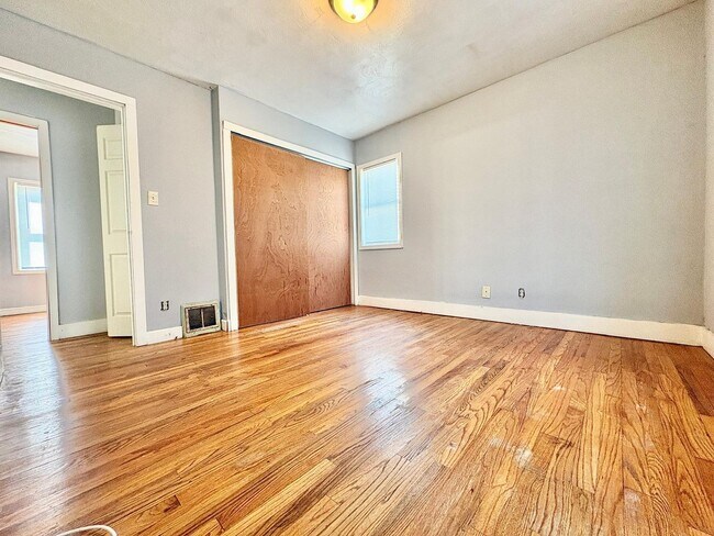 Foto del edificio - 811 Fairway St