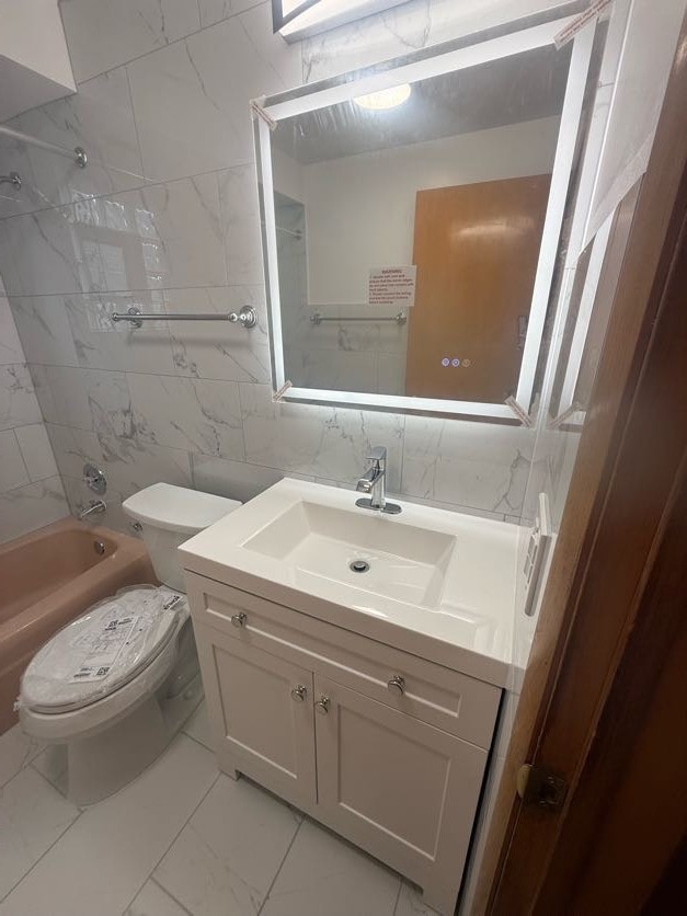 Building Photo - 7315 Dixon St