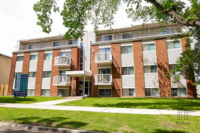 Photo du bâtiment - Byron Apartments