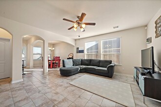 Building Photo - 2815 Bottiglia Wy