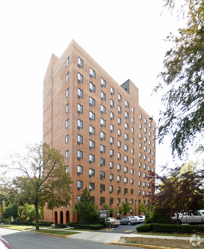 Foto principal - Maple Terrace Senior Apartments