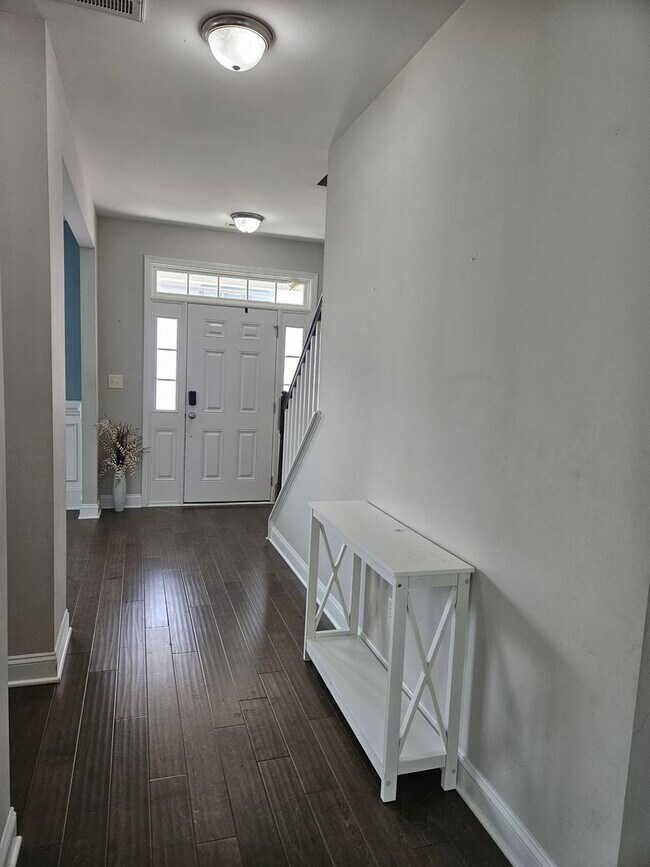 Foto del edificio - New Listing