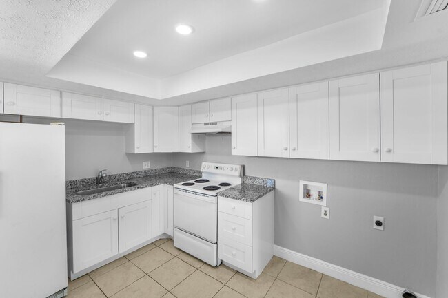 Foto del edificio - 2935 SE 15th Pl