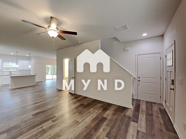 Building Photo - 808 Holland Ave