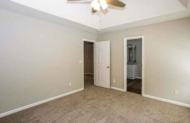 Building Photo - 10527 Red Orchid Dr