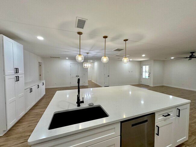 Foto del edificio - 5426 22nd St