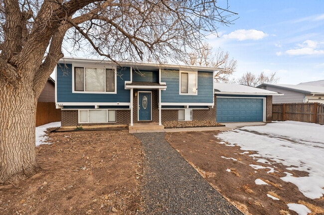 Photo - 1875 Shawnee Dr House