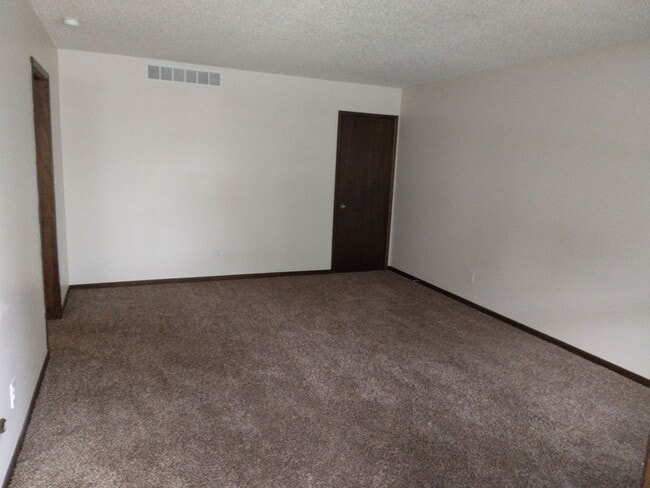 Foto del edificio - 2300/2302 PVE