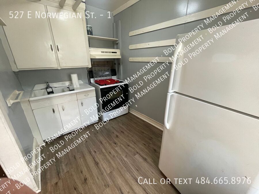 Foto principal - 527 E Norwegian St
