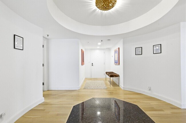 Foto del edificio - 4605 S Ocean Blvd
