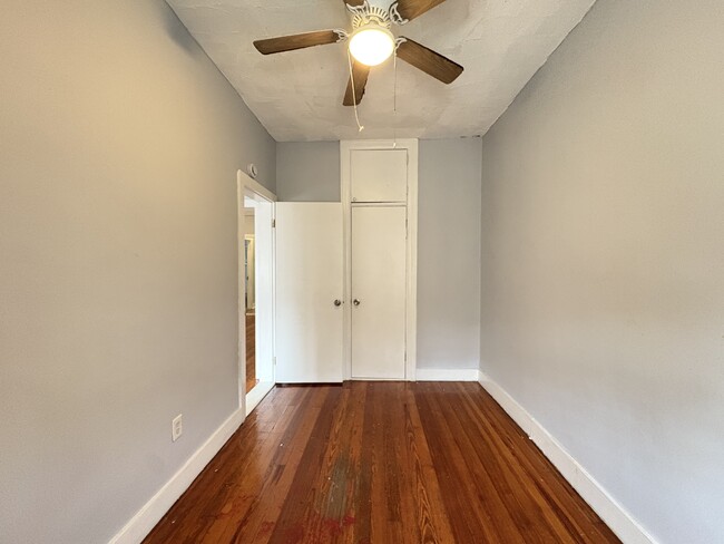 111 Baldwin Ave 3L (5) - 110 Baldwin Ave