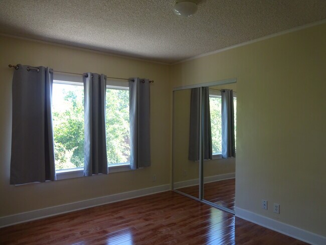 Building Photo - 2195 Mar Vista Ave