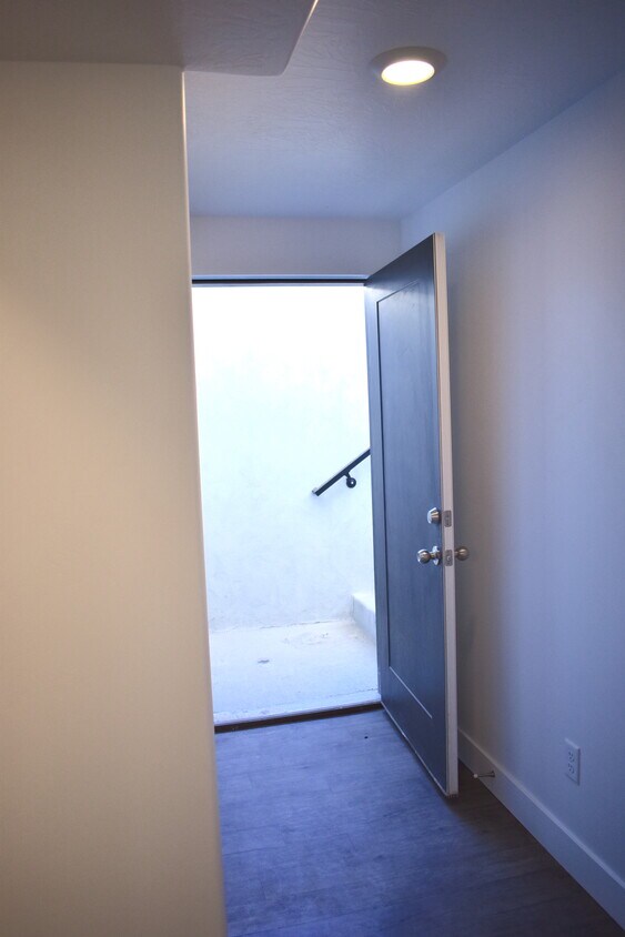 7349 N Clear Meadow Way, Eagle Mountain, UT 84005 Apartments in Eagle