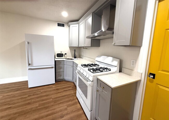 Foto del edificio - 5201 Lindsay St