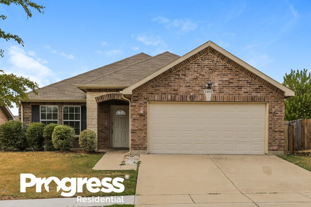 Foto principal - 8410 River Bluffs Dr