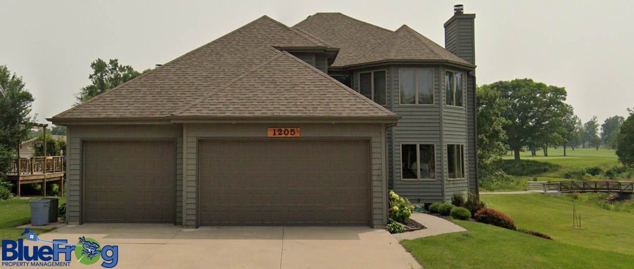 1205 E Fremont St, Appleton, WI 54915 House Rental in Appleton, WI