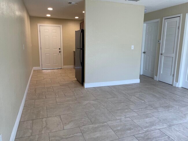 Foto del edificio - 1409 Edgewood Terrace