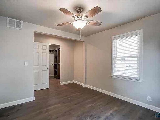 Building Photo - 1516 Crystal Ave