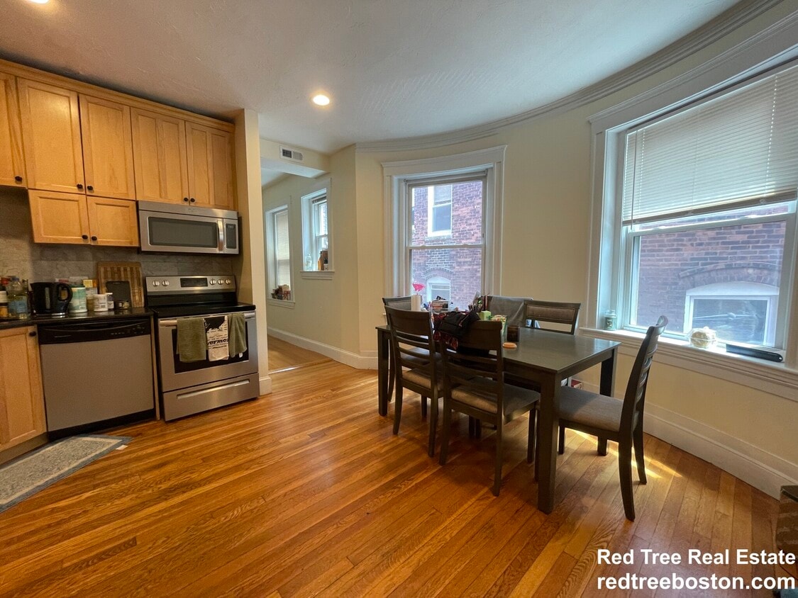 Photo - 191 Winthrop Rd. Unit 3