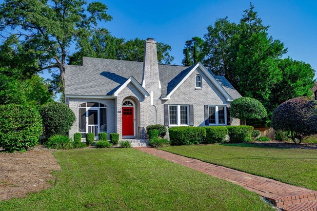 Building Photo - Large remodeled historic home now available!