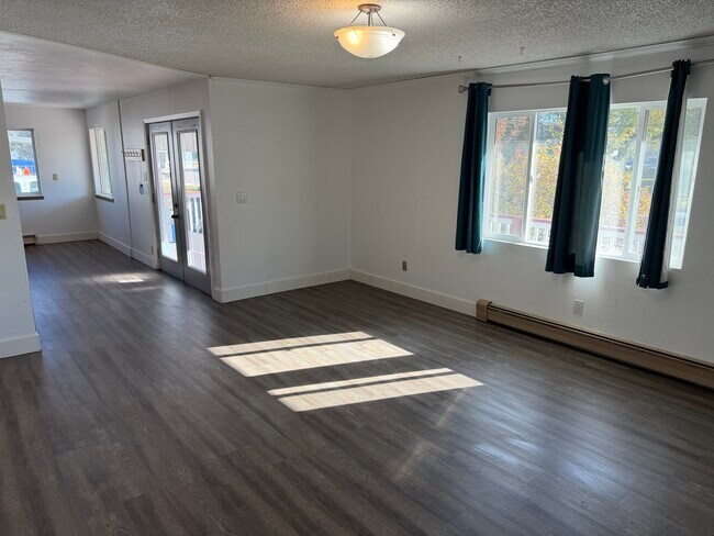 Foto del edificio - 1127 Schley Ave