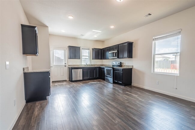 Building Photo - 1012 Blue Beech Ln
