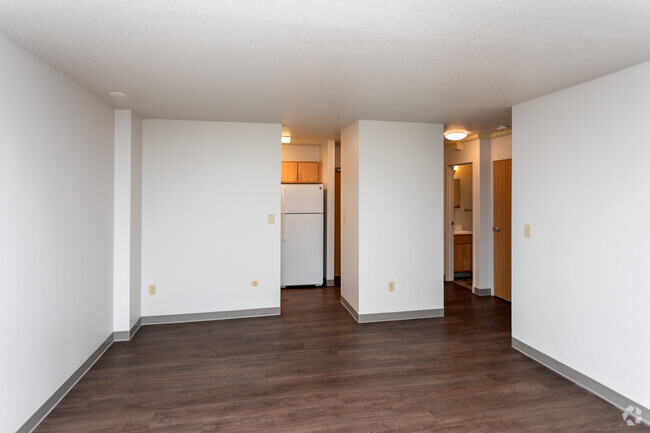 1BR, 1BA - 520SF - Wilder Square