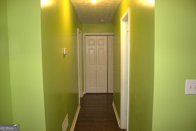 Foto del edificio - 4620 Thomas Jefferson Ct