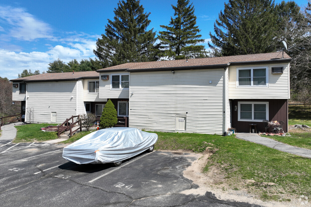 Primary Photo - Whitehall Lake Condominiums