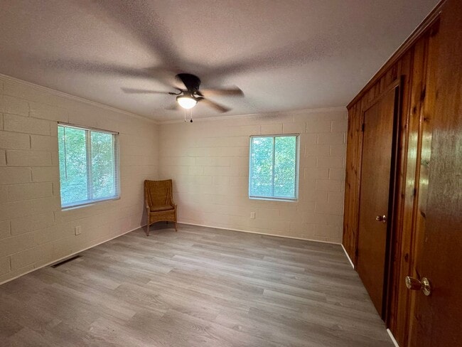 Photo - Walk to UNC House