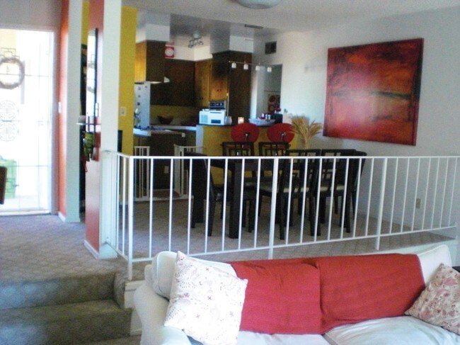 Foto del edificio - 1453 Berkeley St