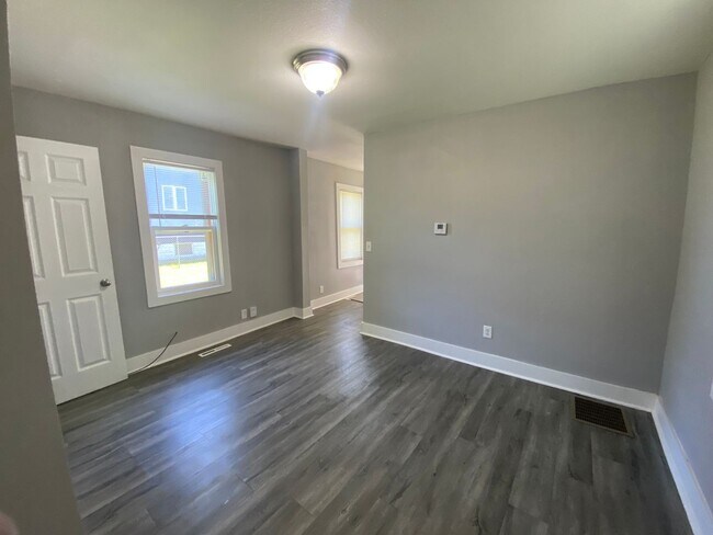 Foto del edificio - Coming Soon! Rock Island 1 Bedroom House