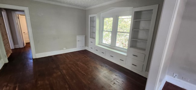 Building Photo - 2164 Edgewood Rd