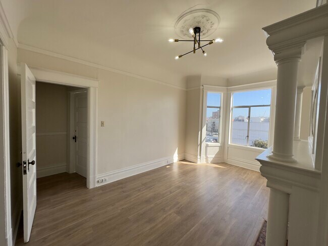 Foto del edificio - 1544 Howard St