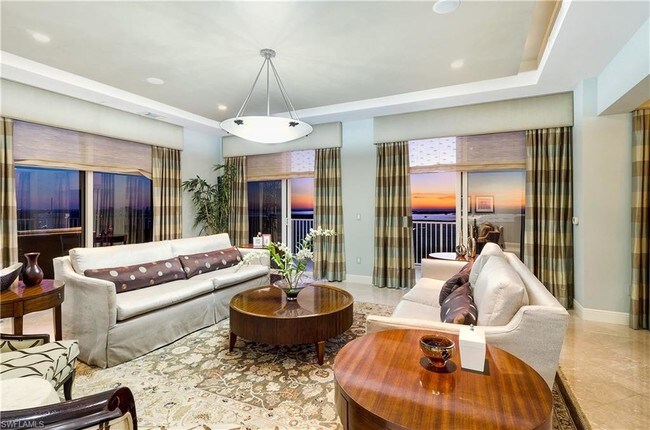 Foto del edificio - 4751 W Bay Blvd