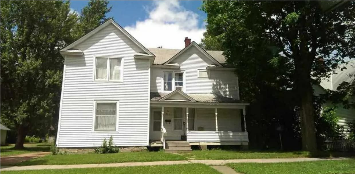 814 E Thomas Street Apartment for Rent in Wausau, WI
