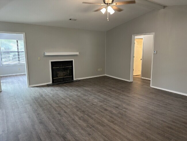 Building Photo - 2485 W Jane Cir Dr