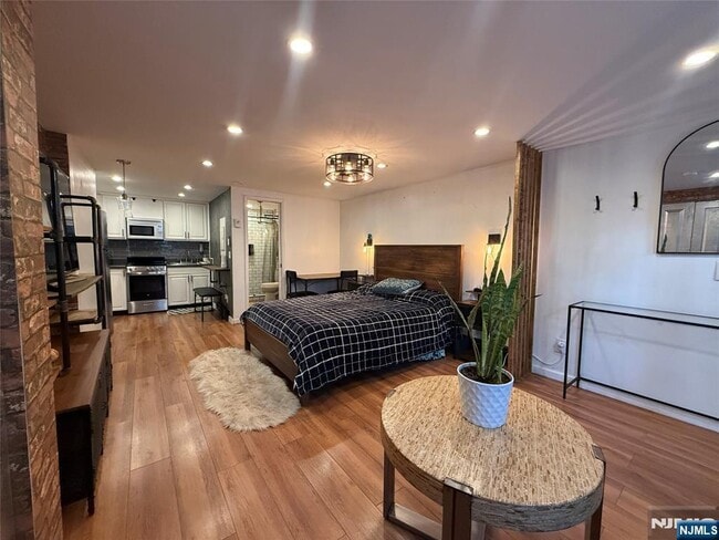 Foto del edificio - 42 Willow Wood Ct