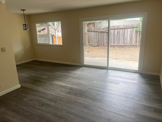 Photo - 3612 Jamison Way (Castro Valley, CA) Apartment