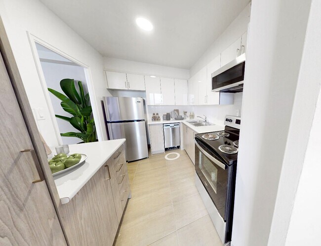 Photo du bâtiment - 25 Cedarcroft Blvd