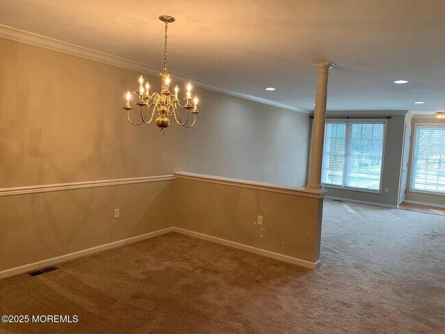 Building Photo - 35 Ironwood Ct