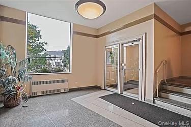 Foto del edificio - 143-25 84th Dr