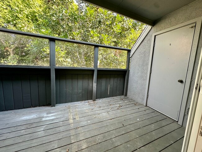 Building Photo - 76 Eagle Pt