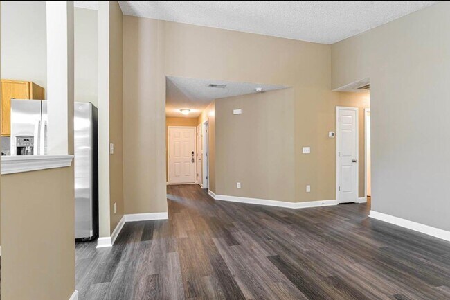 Foto del edificio - 843 Anchor Way NE