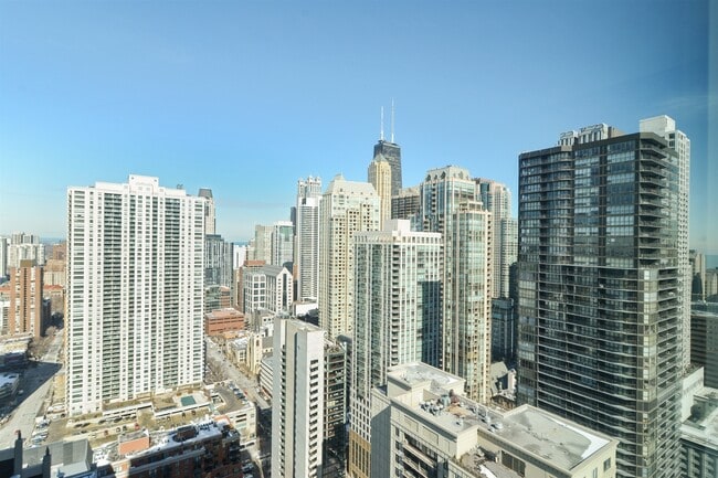 Foto del edificio - 33 W Ontario St