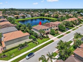 Building Photo - 8101 Ironstone Dr