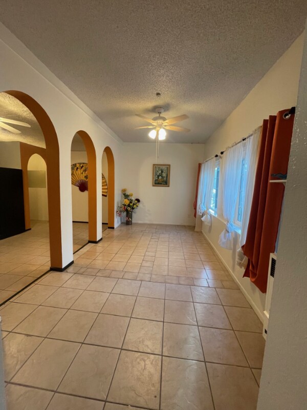 Primary Photo - 17830 Ryan Ave