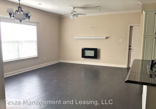 Foto del edificio - 3 br, 2 bath House - 3741 Vista Cove Dr.