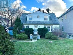 Building Photo - 7 Devondale Ave