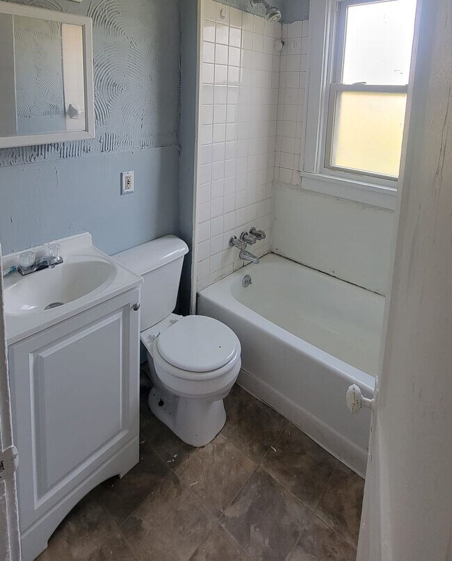 Foto del edificio - 1135 E 143rd St